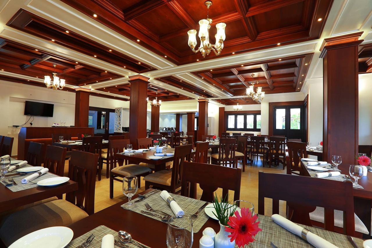 Nihara Resort And Spa Cochin Коччи Экстерьер фото