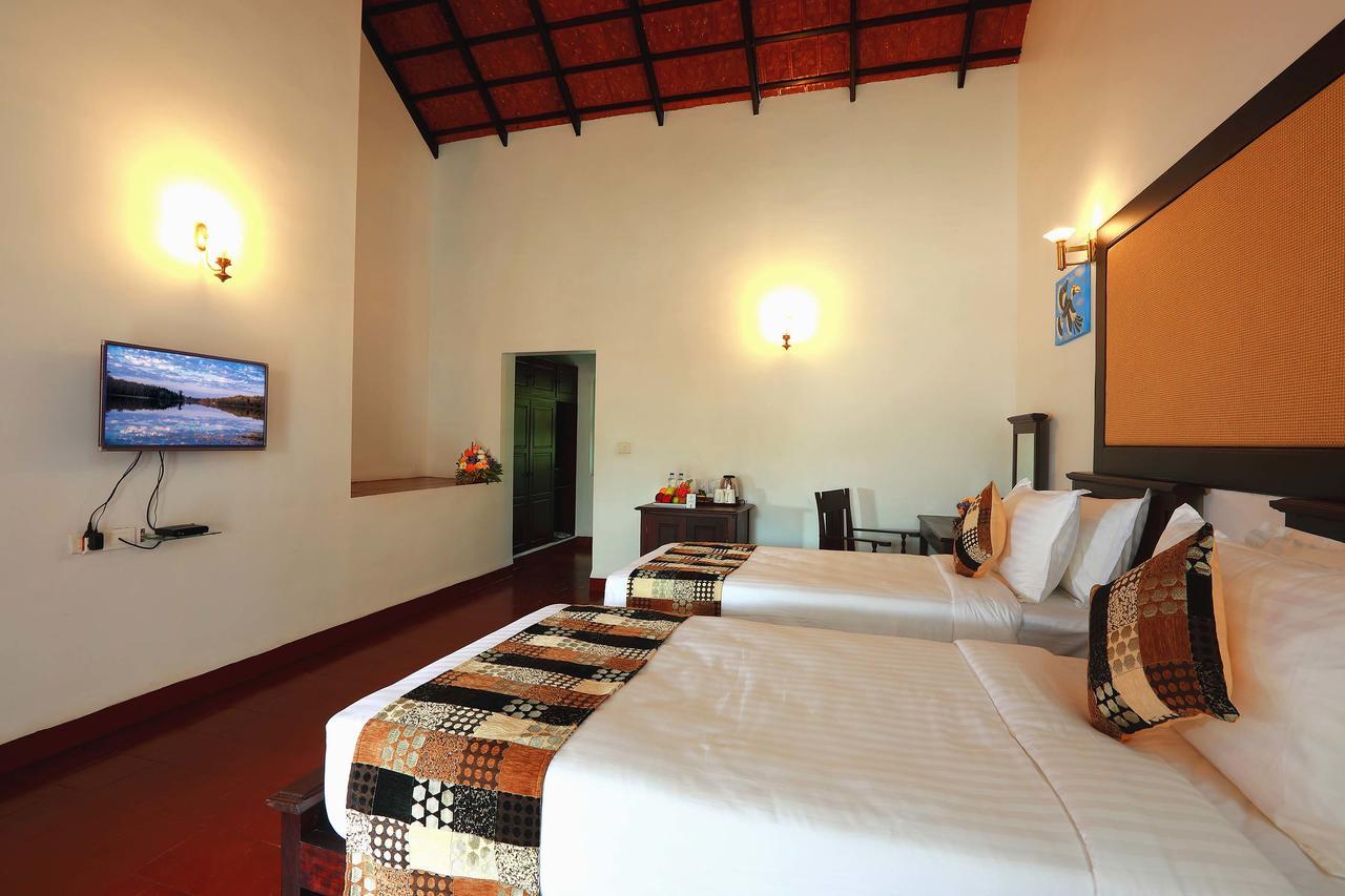 Nihara Resort And Spa Cochin Коччи Экстерьер фото