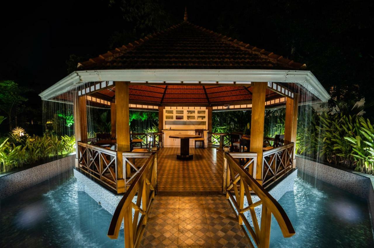 Nihara Resort And Spa Cochin Коччи Экстерьер фото