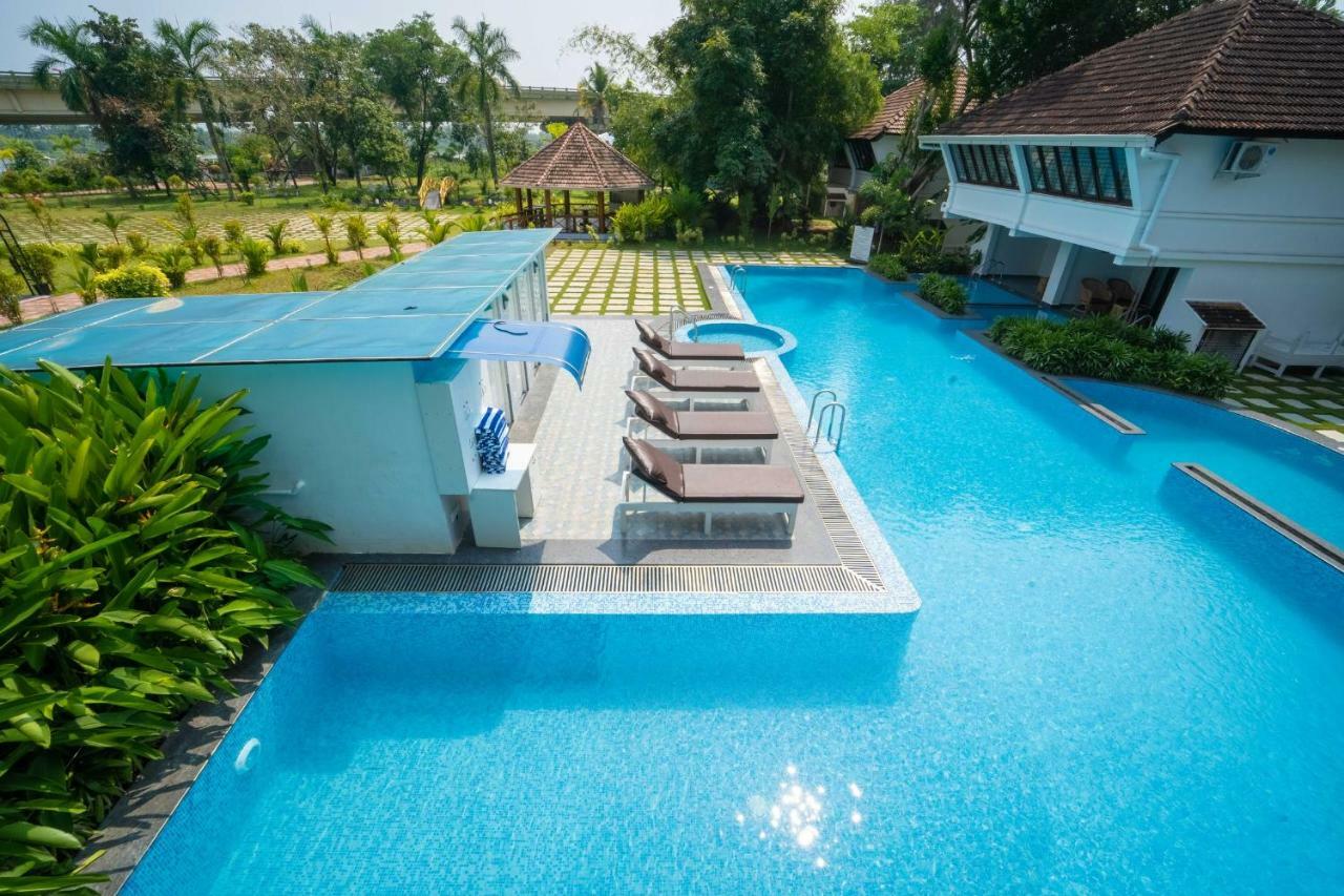Nihara Resort And Spa Cochin Коччи Экстерьер фото
