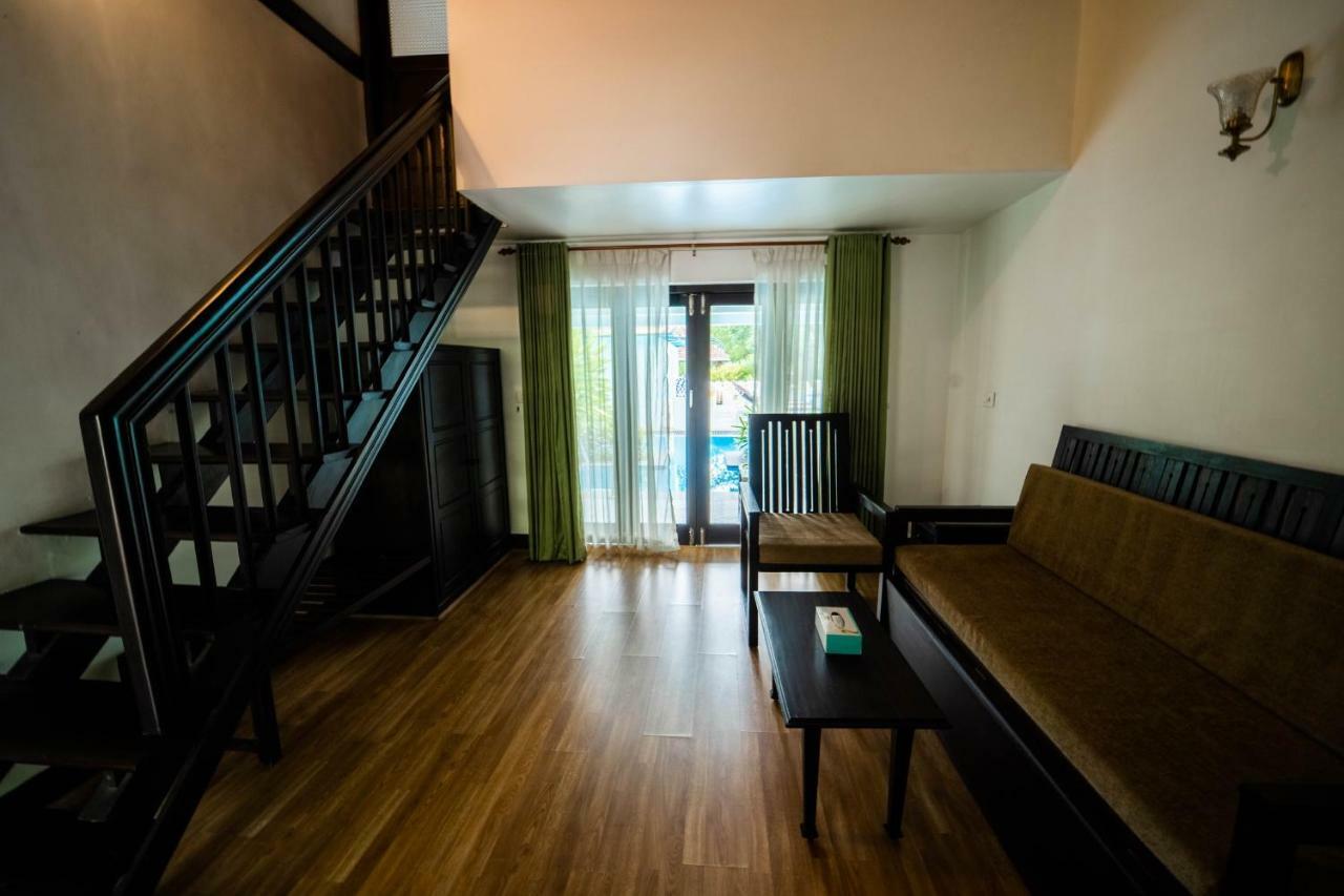 Nihara Resort And Spa Cochin Коччи Экстерьер фото